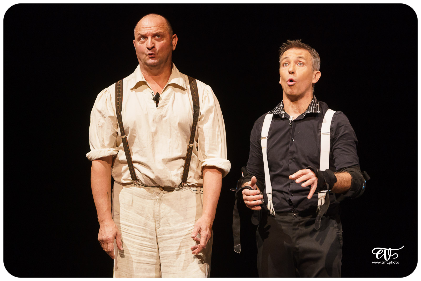 ExCENTRIQUES (CIE LES ACROSTICHES)